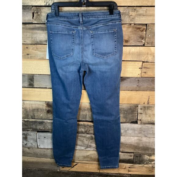 Amazon Essentials Women’s Skinny Jeans Size 14long - Picture 5 of 5